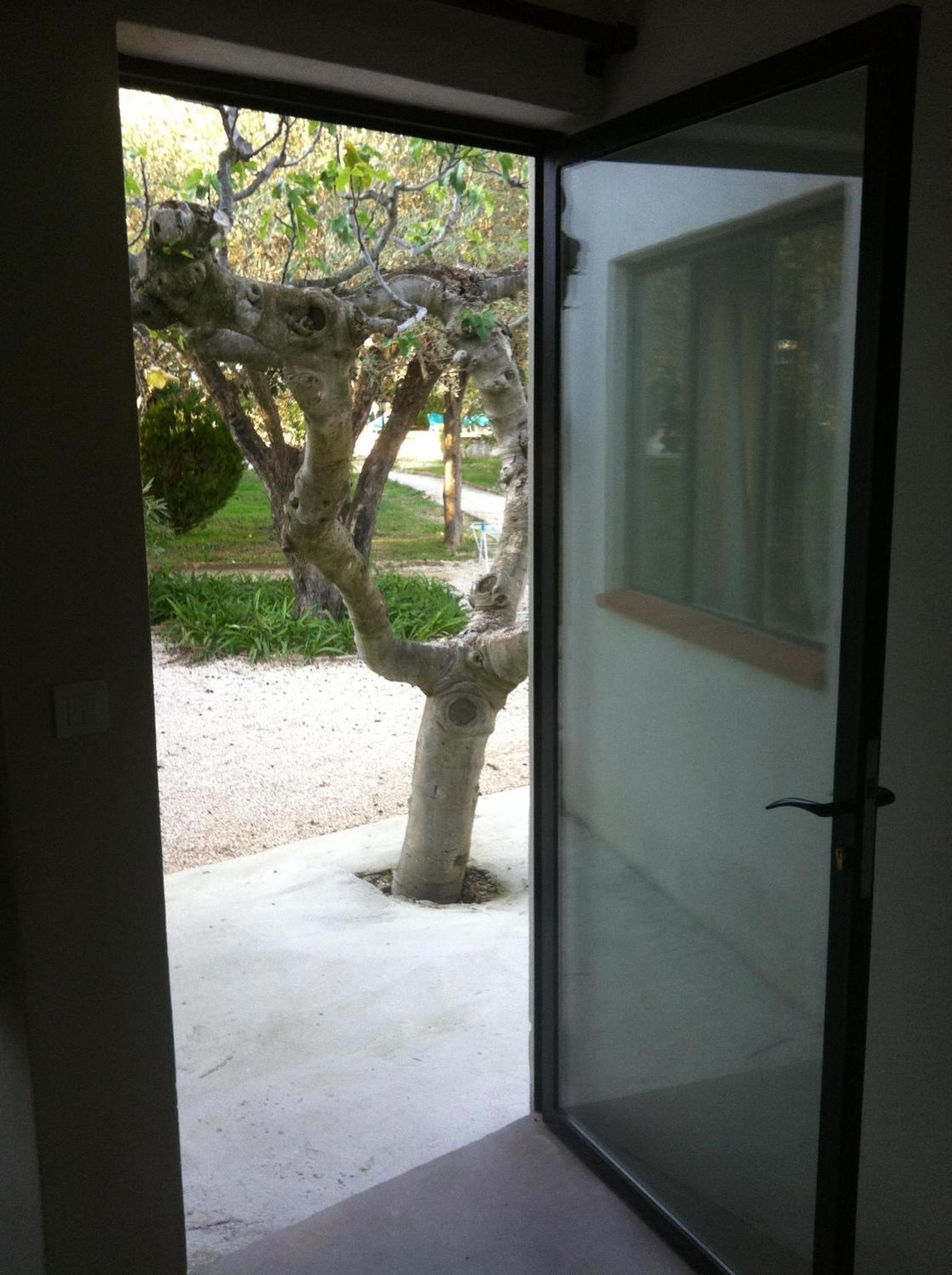 Du Cote De Chez Soi Hotel La Ciotat Room photo
